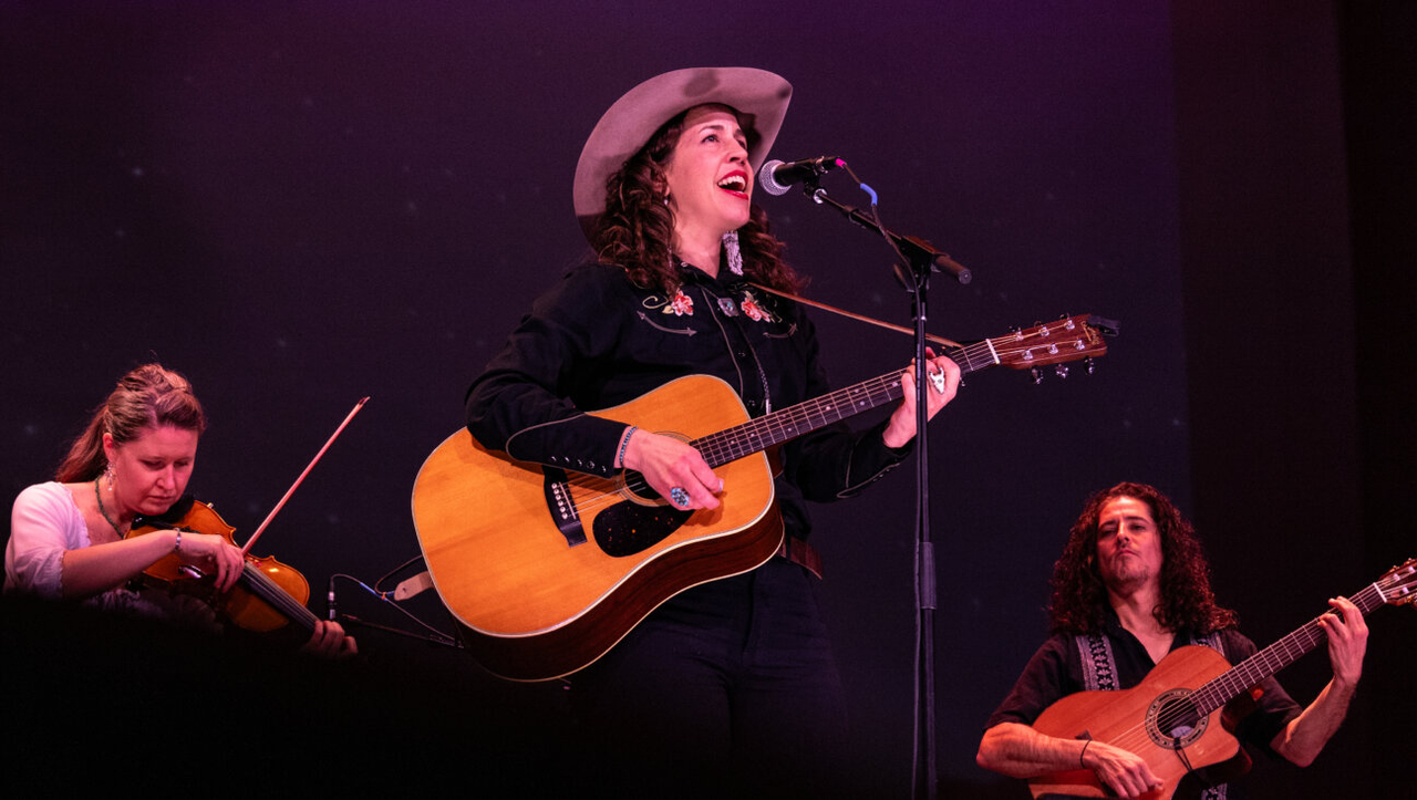 WATCH: Making bialys from scratch – The Forward