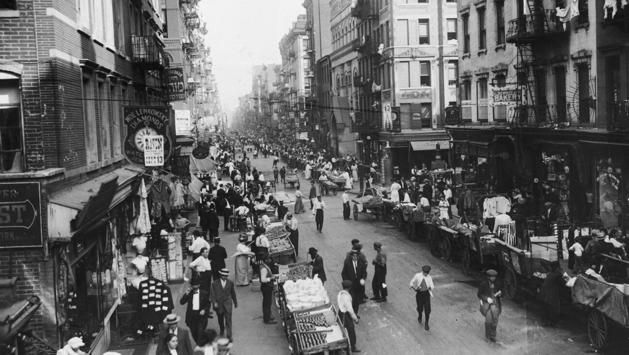 Delancey Street at the beginning of the 20th century.