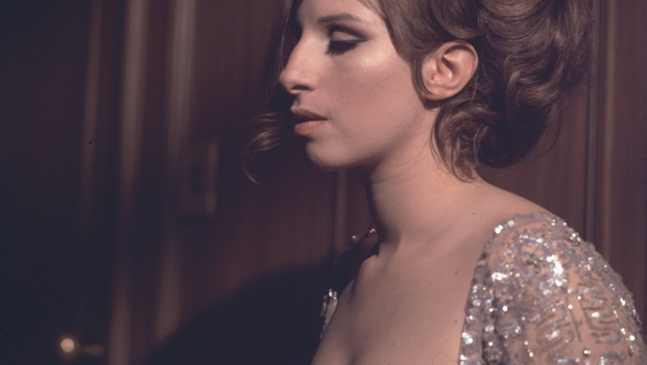  Barbra Streisand stars as Fanny Brice in 'Funny Girl', 1968. 