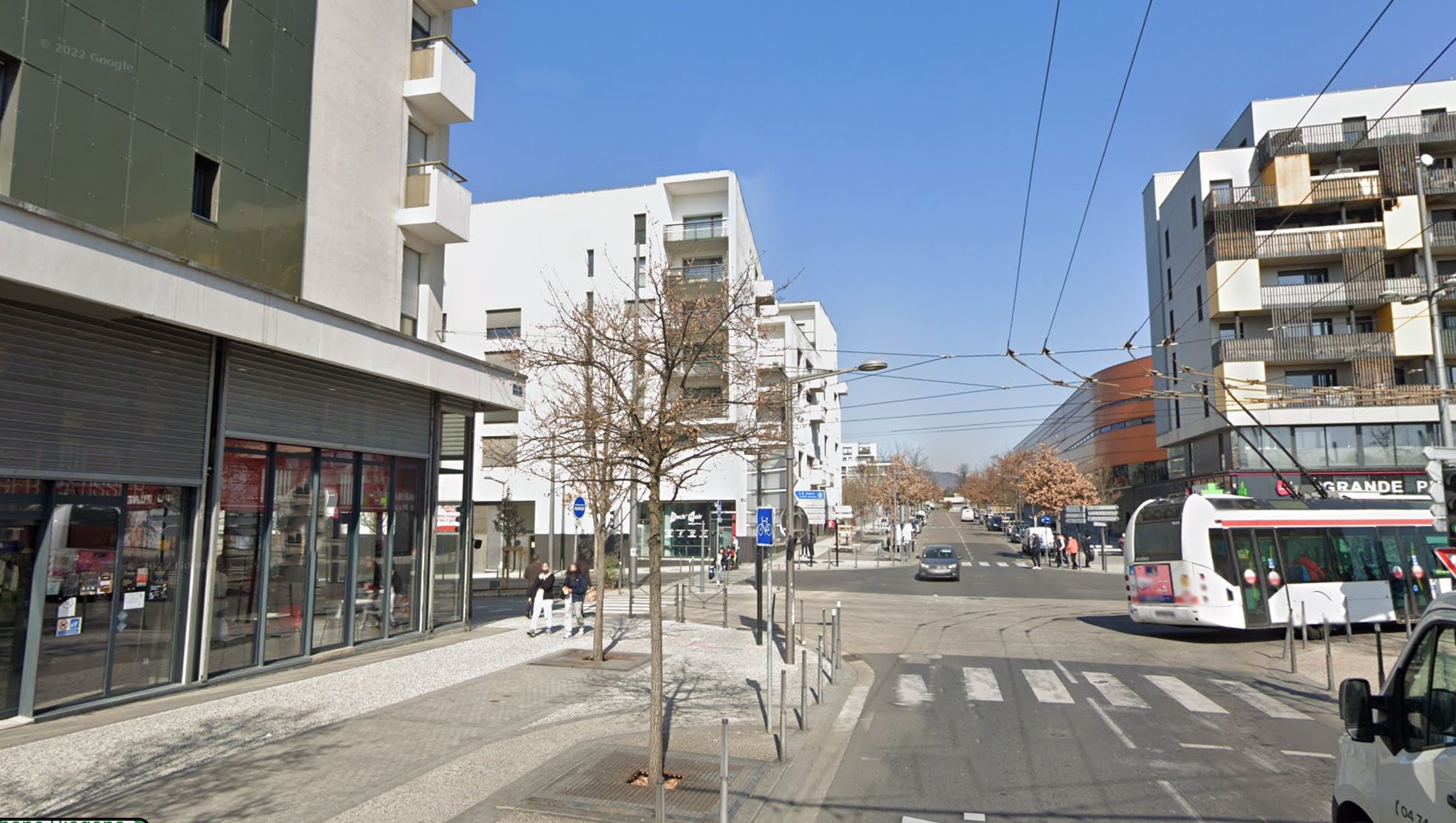 A tram turns on Plateau Avenue in Lyon, France, March 2022. Police said that a Jewish 90-year-old man was pushed to his death from the balcony of a building on the street by one of his neighbors on May 17, 2022. (Google Maps)one of his neighbors on May 17, 2022. (Google Maps)