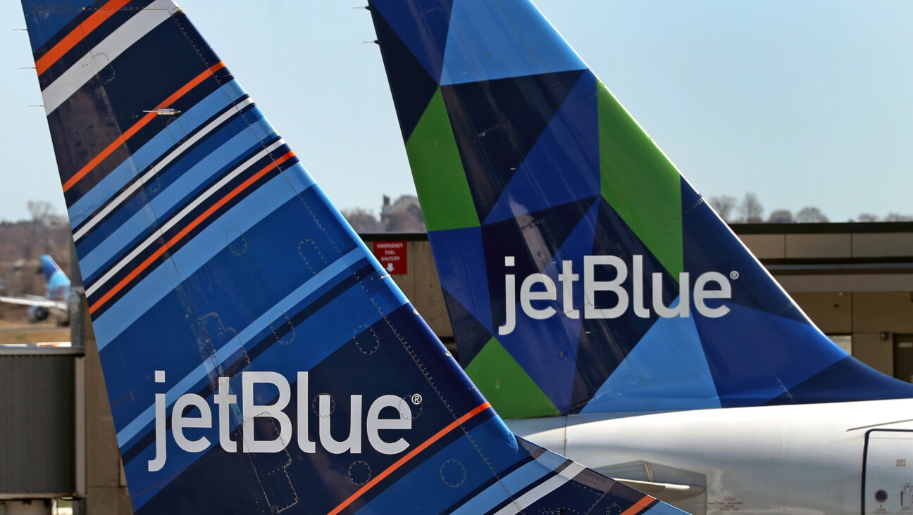 Kof-K sued JetBlue for allegedly selling a food product with their kosher certification symbol. (Getty Images)
