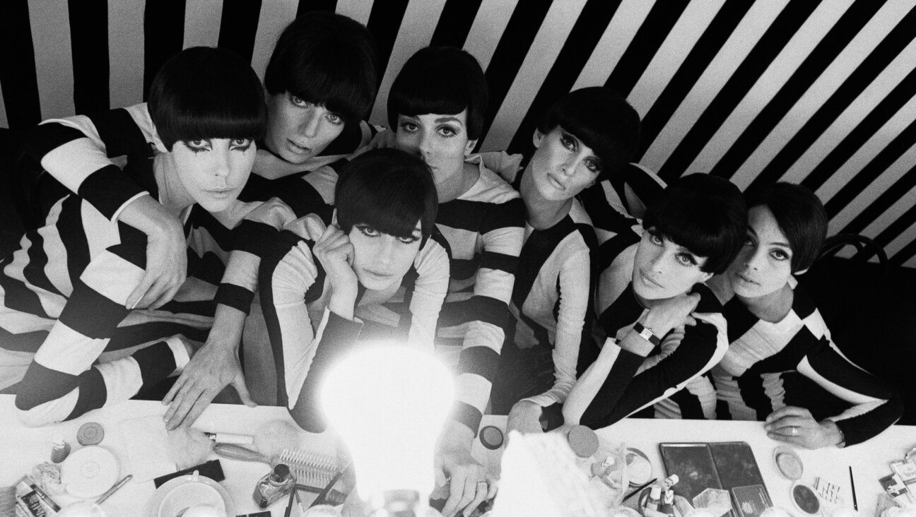 William Klein, “Backstage  ‘Who Are You, Polly Maggoo?’” (1966).