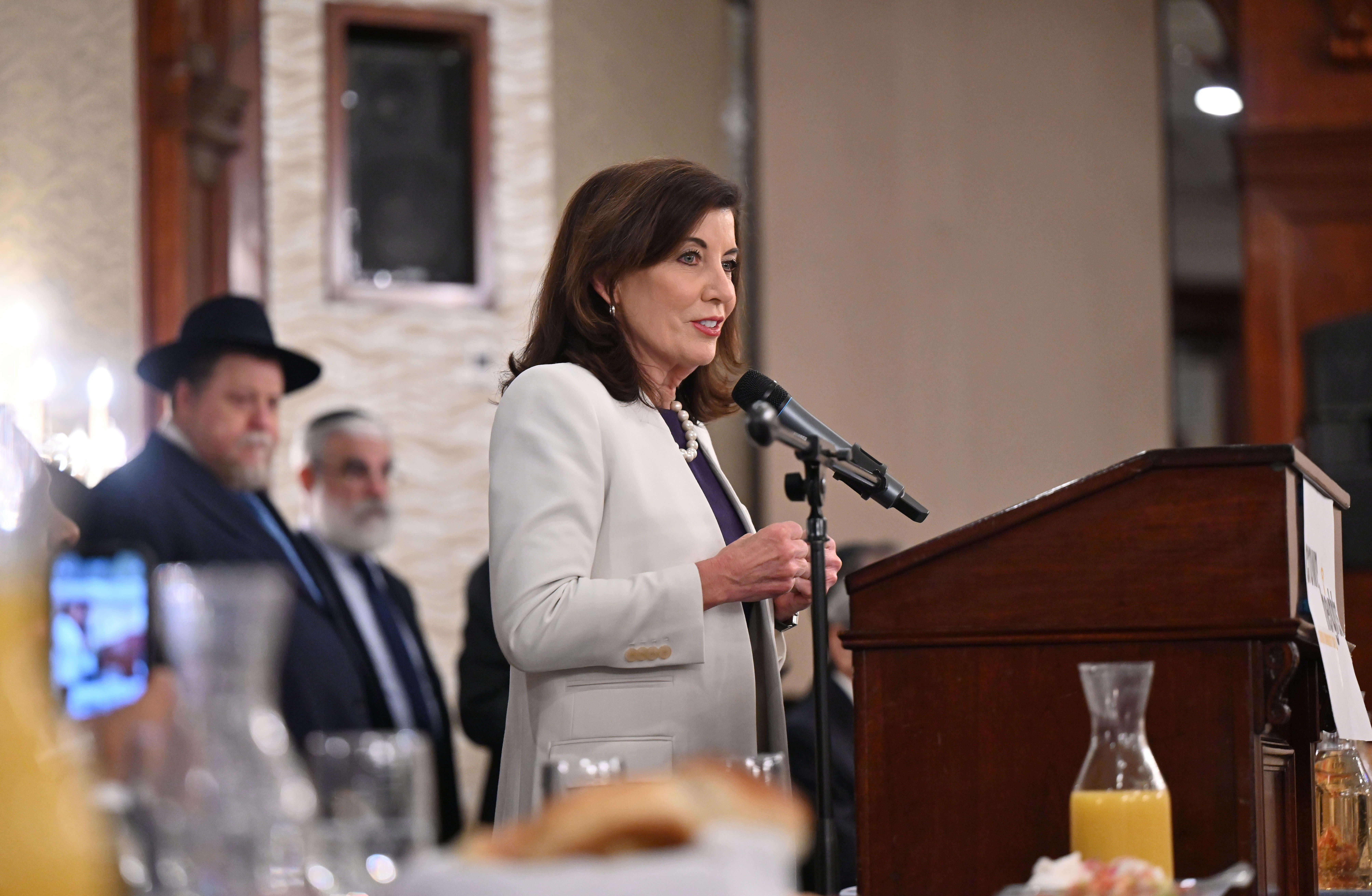 Gov. Kathy Hochul delivers remarks at the Crown Heights Jewish Community Council Women’s Brunch on May 29, 2022