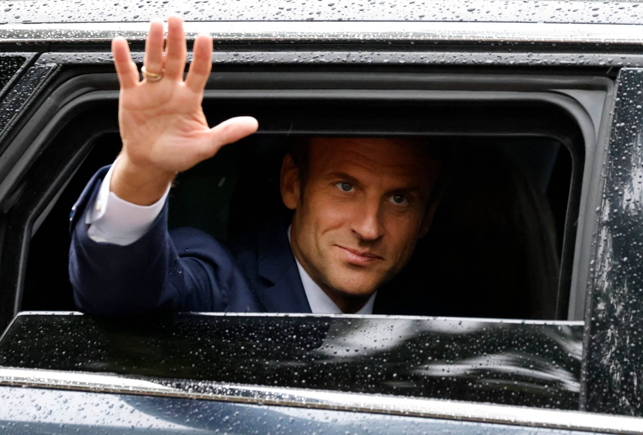 Pourquoi la dernière catastrophe politique en France pourrait envoyer des secousses dans le monde entier – The Forward