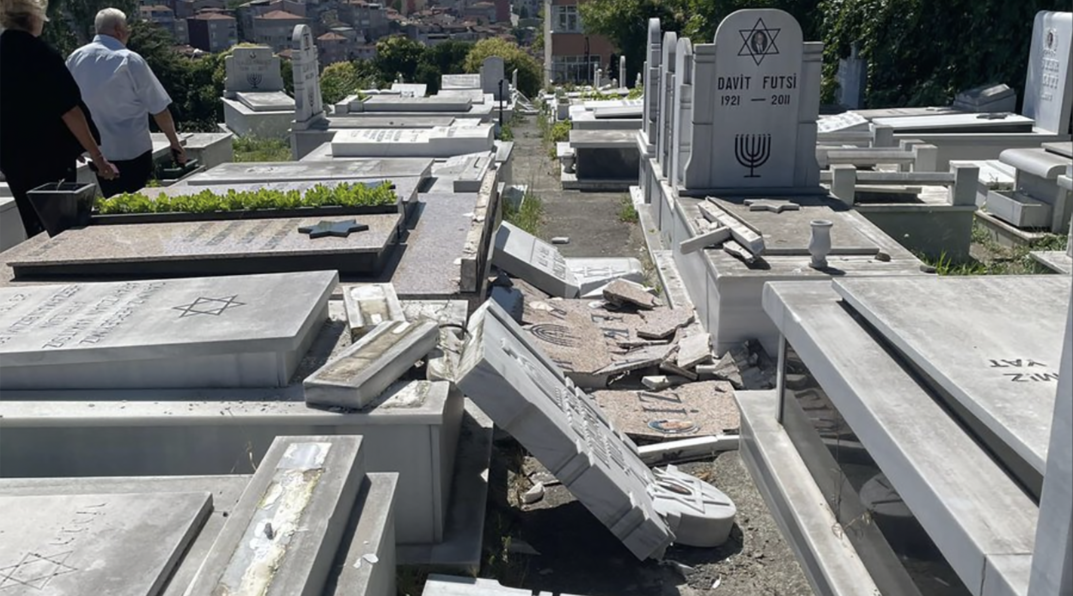 The 600-year old cemetery is located in Istanbul’s Hasköy neighborhood. (Türk Yahudi Toplumu)