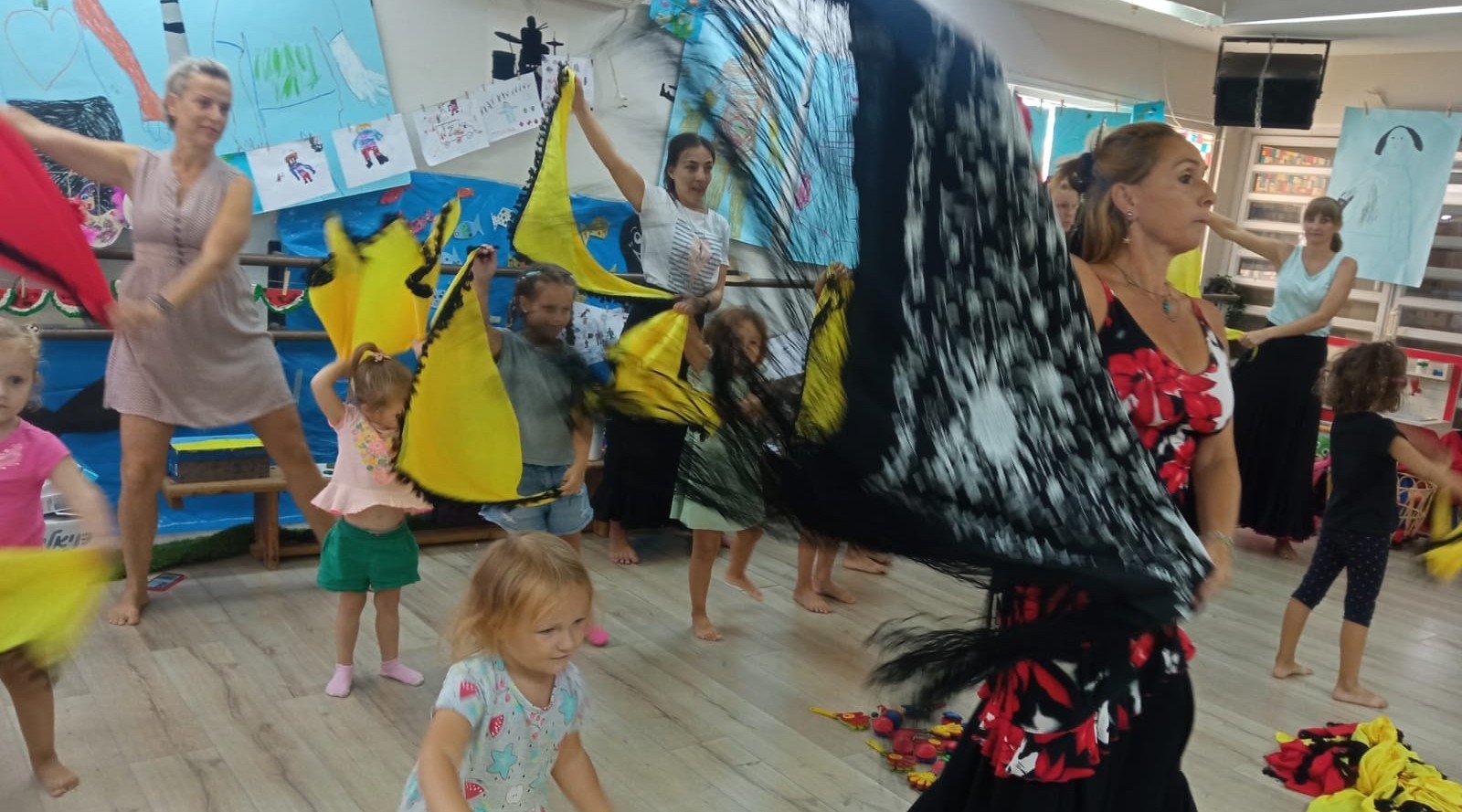 Flamenco dancers visit a center in Netanya, Israel, for evacuees from Ukraine as part of an educational activity for children. (UJA-Federation)