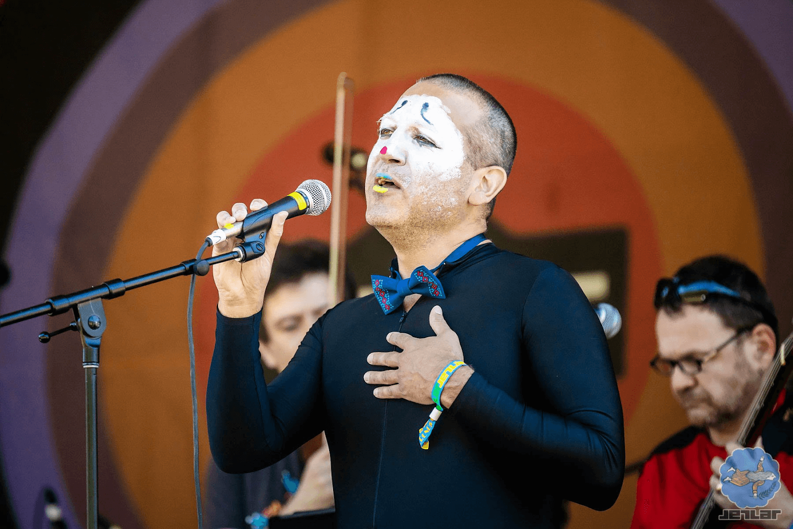 Cherkasskiy performed at the 2022 JetLAG festival dressed as a mime, with his lips painted blue and yellow in homage to the Ukrainian flag.