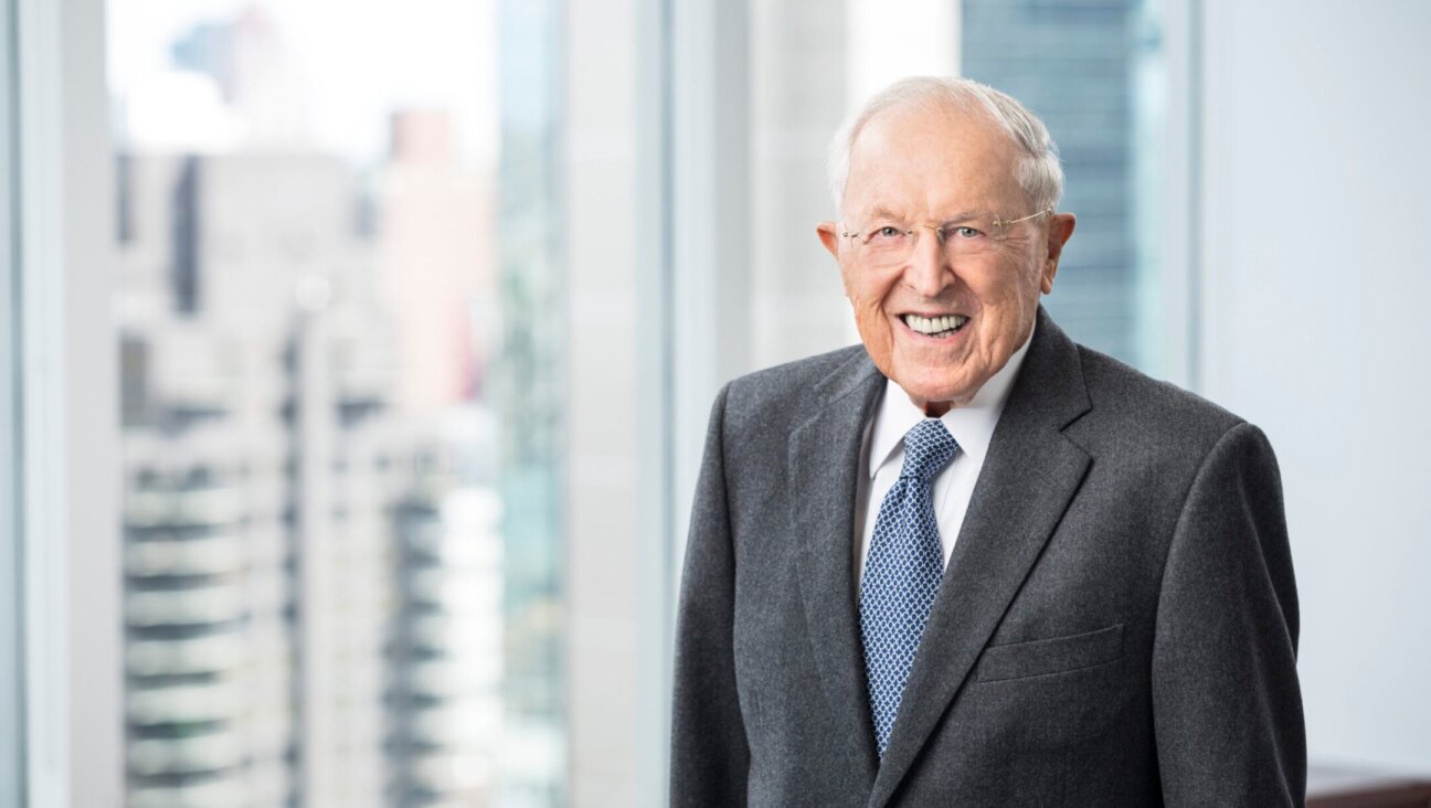 David “Sandy” Gottesman was a businessman and Jeiwsh philanthropist who died Sept. 30, 2022. (Matt Greenslade/photo-nyc.com; courtesy of the Gottesman family)