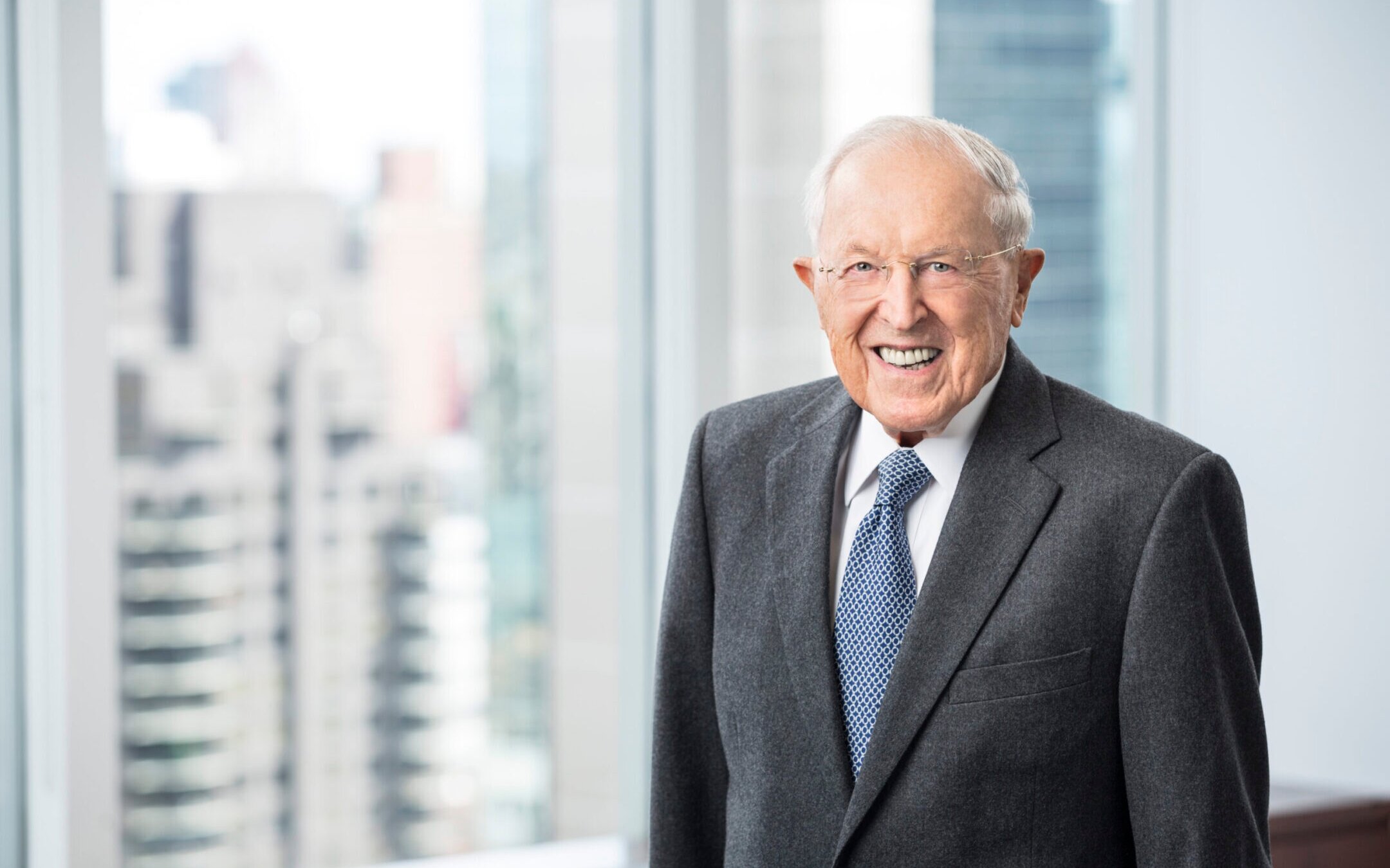 David “Sandy” Gottesman was a businessman and Jeiwsh philanthropist who died Sept. 30, 2022. (Matt Greenslade/photo-nyc.com; courtesy of the Gottesman family)