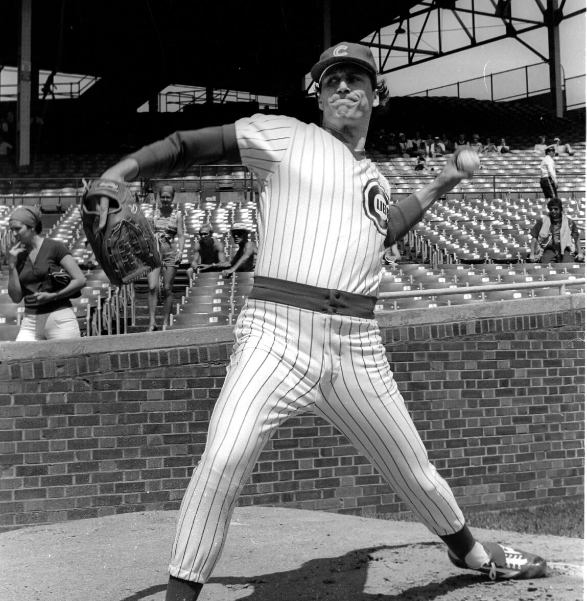 Ken Holtzman played for the Chicago Cubs from 1965-71 & 1978-79