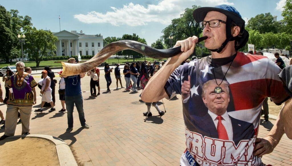 Right-wing Christians have increasingly been using shofars at rallies, an act some Jews call offensive. (Getty)