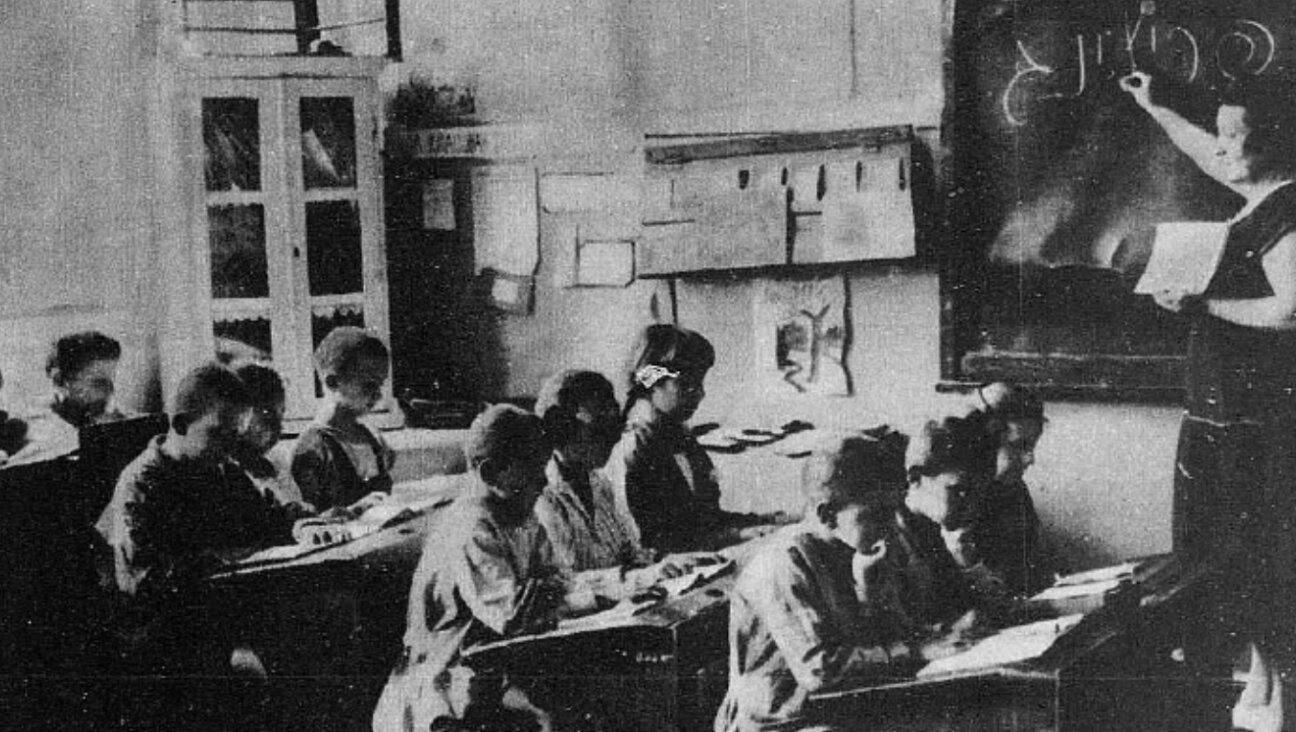 A Yiddish school in Tbilisi, published in 1928. The city is referred to here by its Russian name,  Tiflis