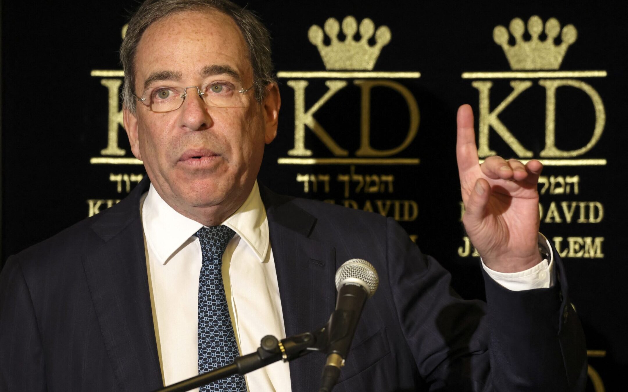 Tom Nides, the U.S. ambassador to Israel, speaks to the Foreign Press Association at the King David Hotel in Jerusalem, Sept. 7, 2022. (Ronaldo Schemidt/AFP via Getty Images)