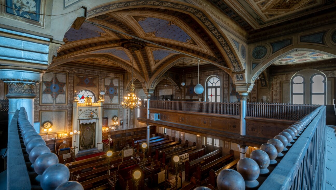 Iosefin Synagogue in Timisoara, Romania, as seen on a new website opening doors to historical synagogues in Romania’s Banat region. (Sebastian Puraci/Asociația Pantograf)