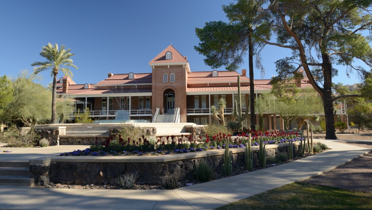 The Old Main building in the campus of the University of Arizona in downtown Tucson.(Stock photo/Getty Images)