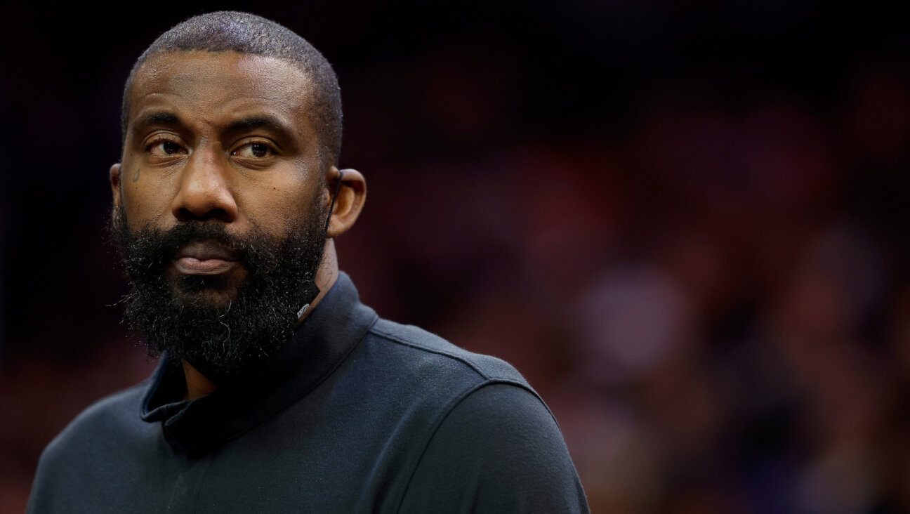 Amar’e Stoudemire, then a Brooklyn Nets assistant coach, looks on during a game in Phoenix, Ariz., Feb. 1, 2022. (Christian Petersen/Getty Images)