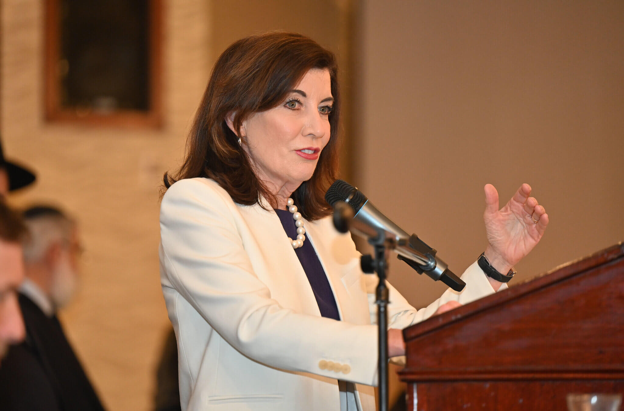 Gov. Kathy Hochul delivers remarks at the Crown Heights Jewish Community Council Women’s Brunch on May 29, 2022.