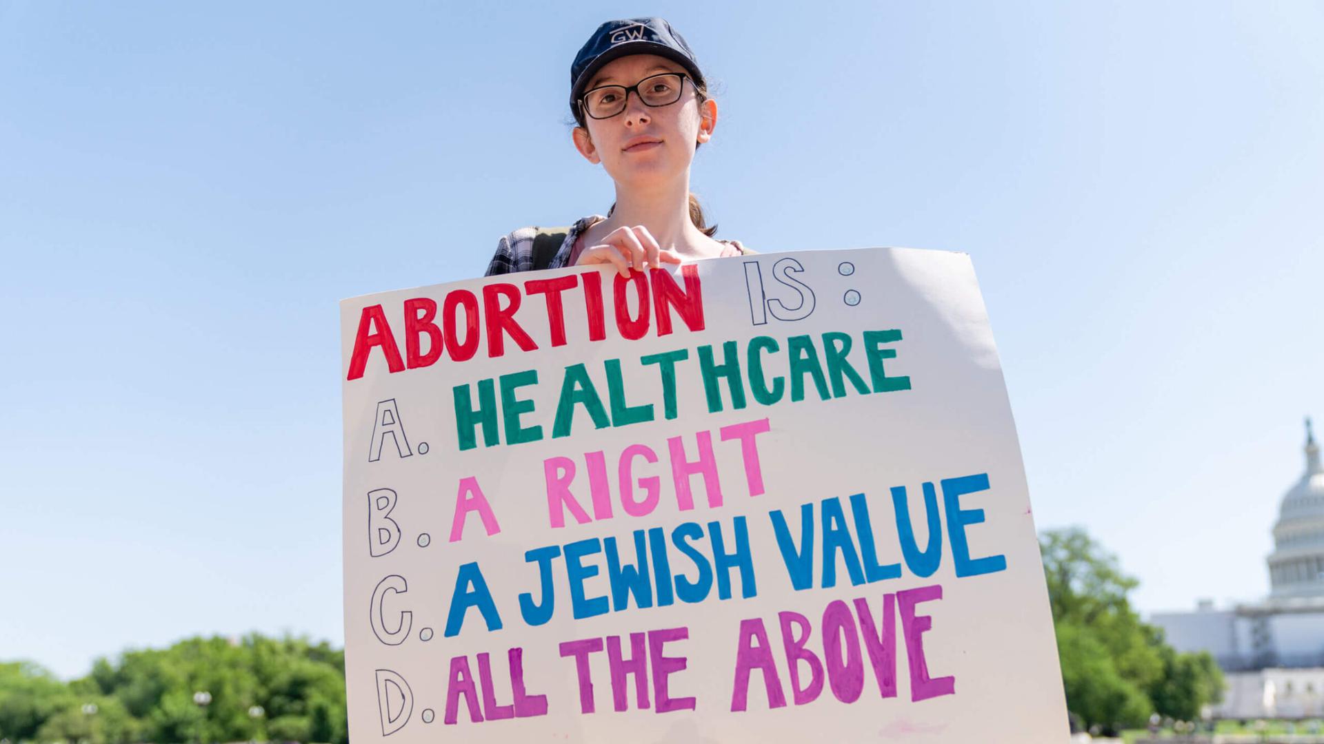 Michelle Rechtman, 21, attends the Jewish Rally for Abortion Justice in May. (Eric Lee for the Forward)