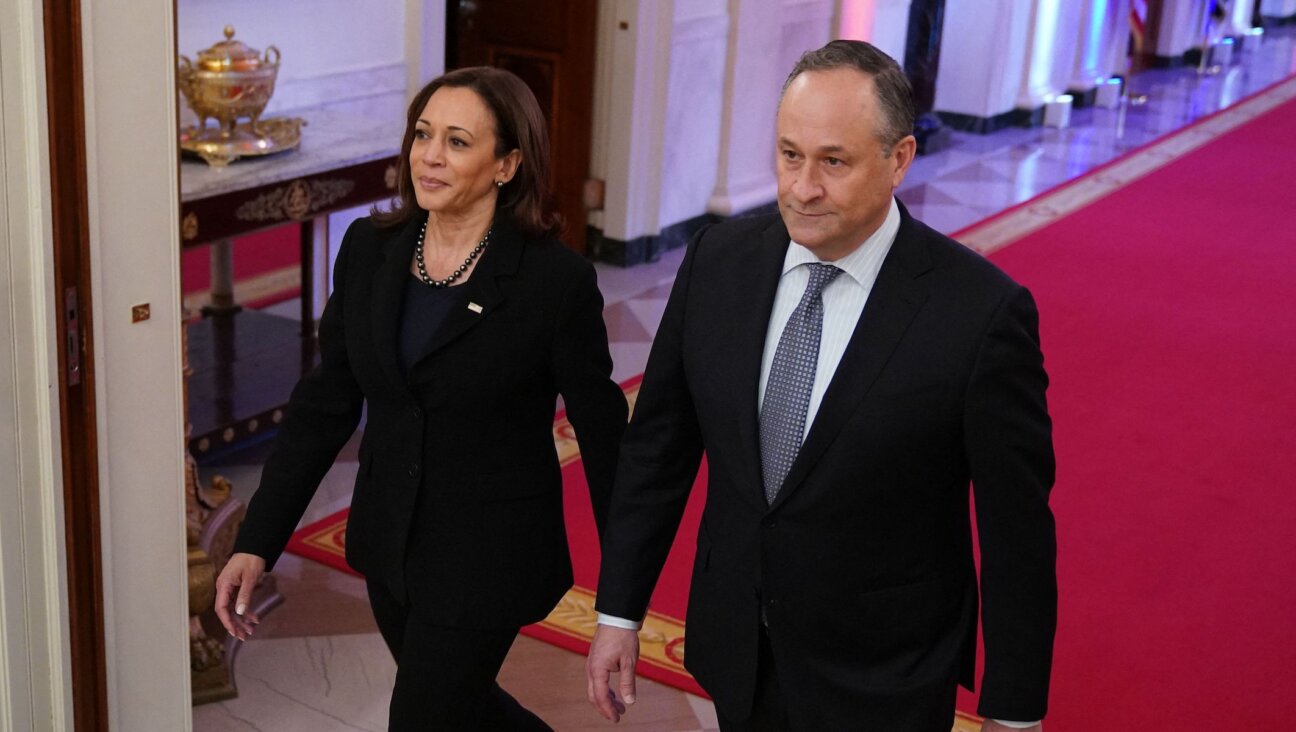 Vice President Kamala Harris and second gentleman Doug Emhoff arrive in the East Room of the White House, Jan. 6, 2023. (Mandel Ngan/AFP via Getty Images)