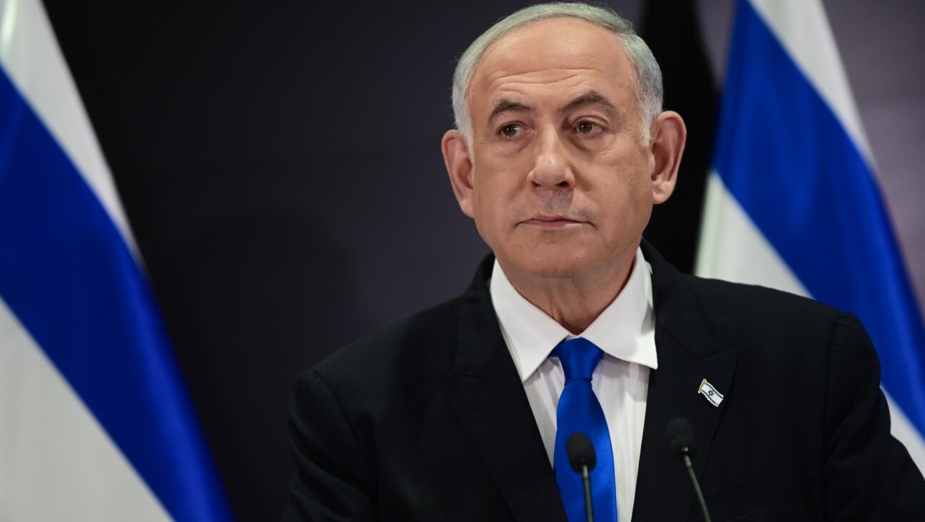 Israeli Prime Minister Benjamin Netanyahu holds a press conference at the Ministry of Defense in Tel Aviv on April 10, 2023. (Tomer Neuberg/FLASH90)
