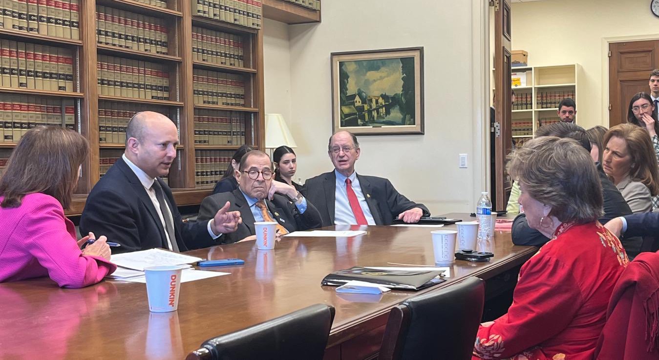 Naftali Bennett, second from the left, meets with Jewish Democrats at the Capitol, April 19, 2023. (Twitter)