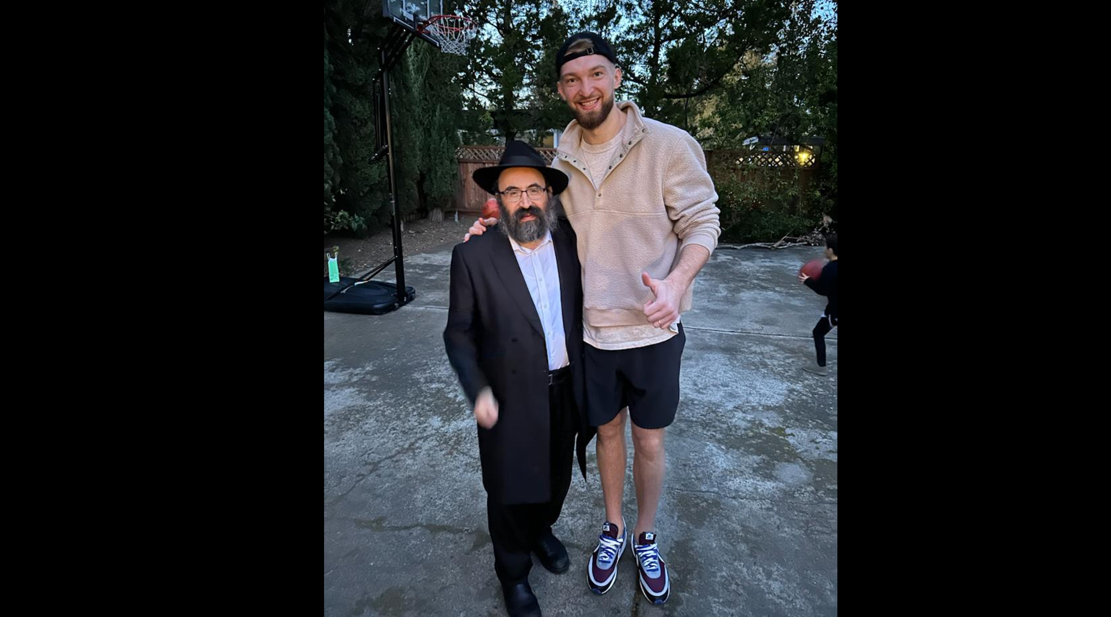 NBA star is converting to Judaism – The Forward