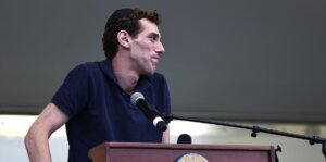 Joseph Borgen speaks during a rally denouncing antisemitic violence on May 27, 2021 in Cedarhurst, New York.