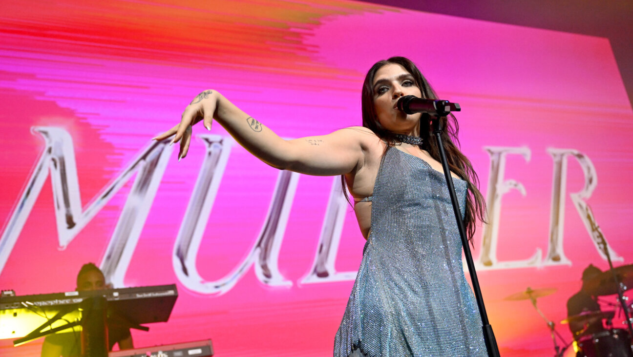 Mae Muller performs at the Outernet London in the English capital, April 16, 2023. (Jeff Spicer/Getty Images)