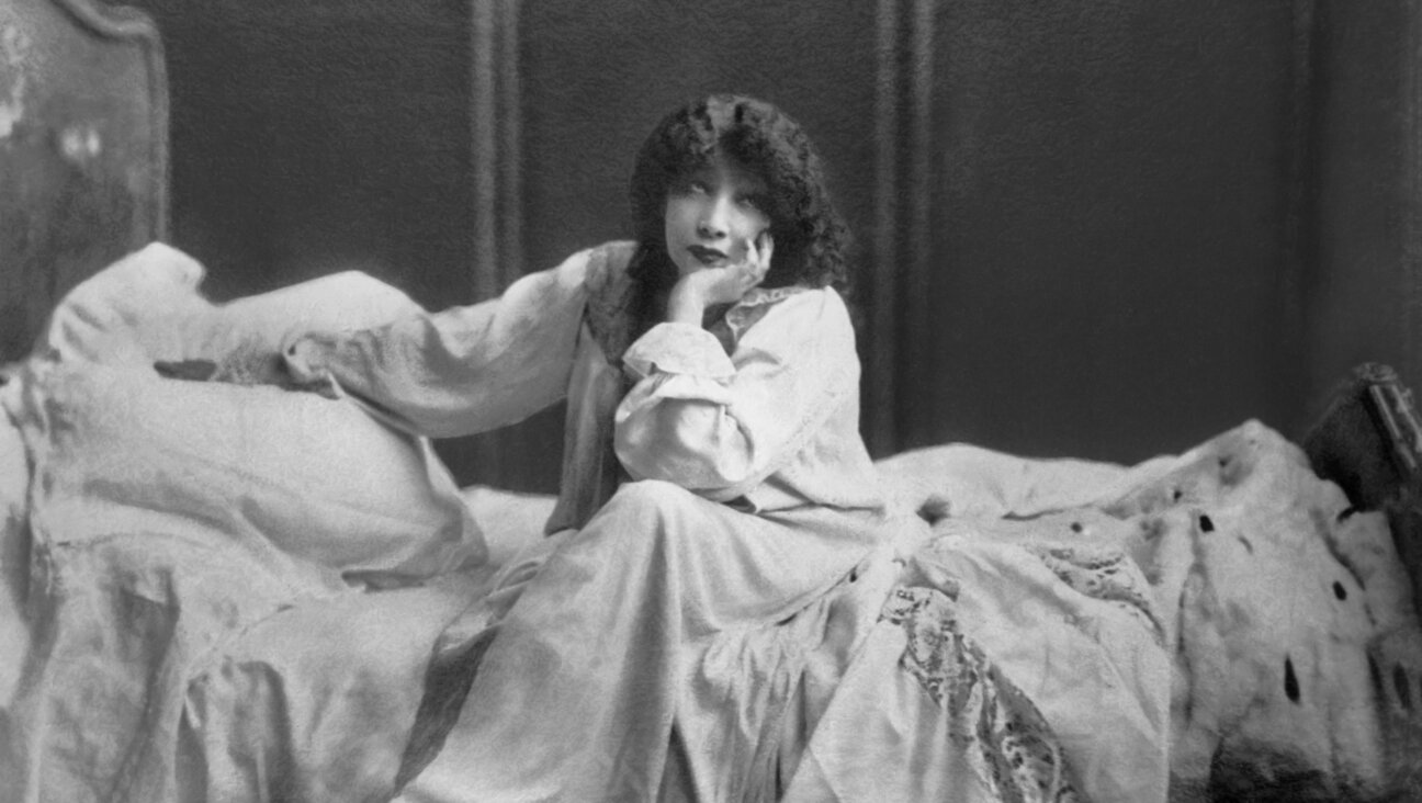 Sarah Bernhardt in a 1913 production of <i>Camille.</i>