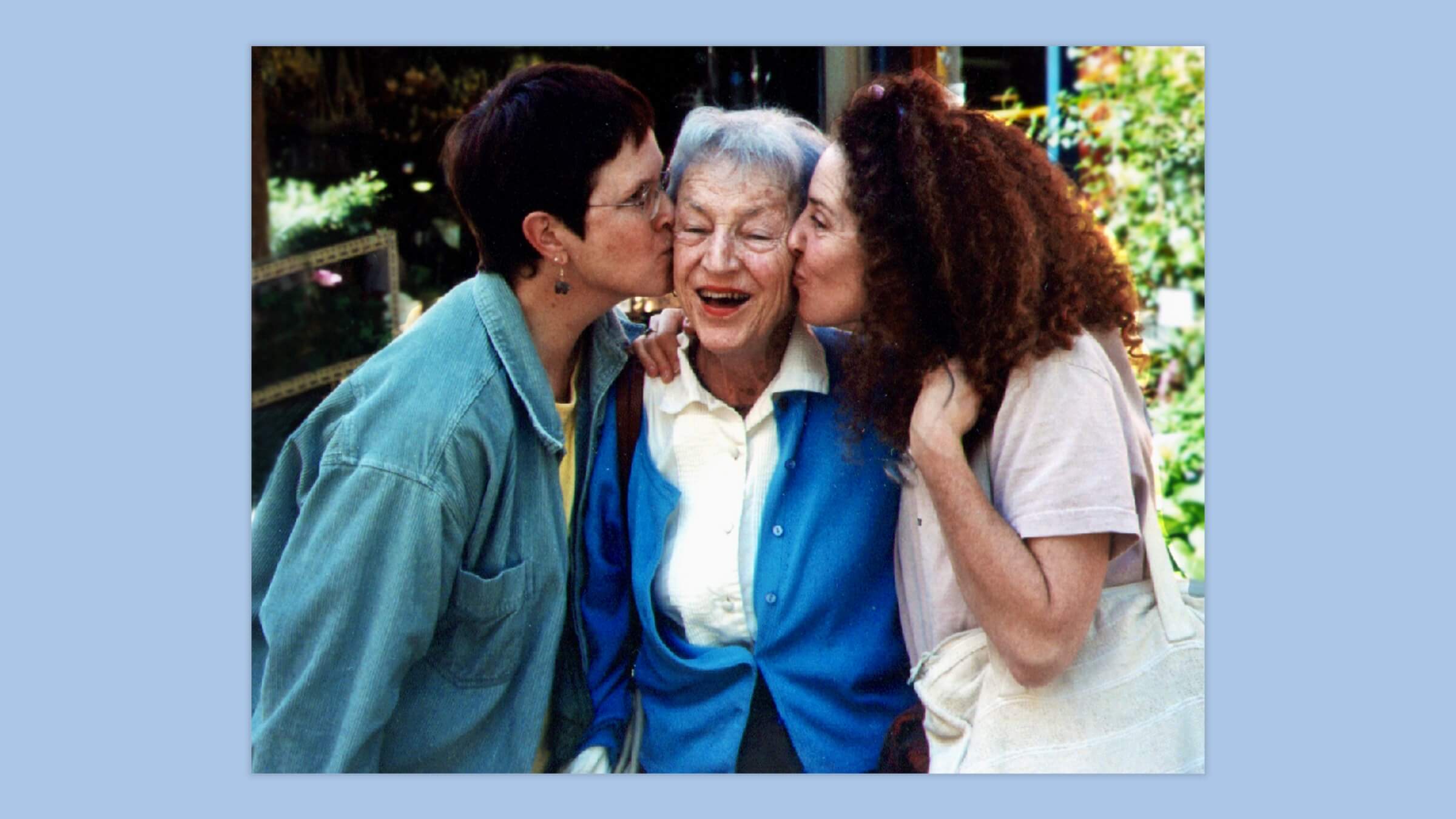 Ellie Kahn's sister, Sue Knapko, their mother, Marcia Goodfriend and Ellie Kahn in 1998. 
