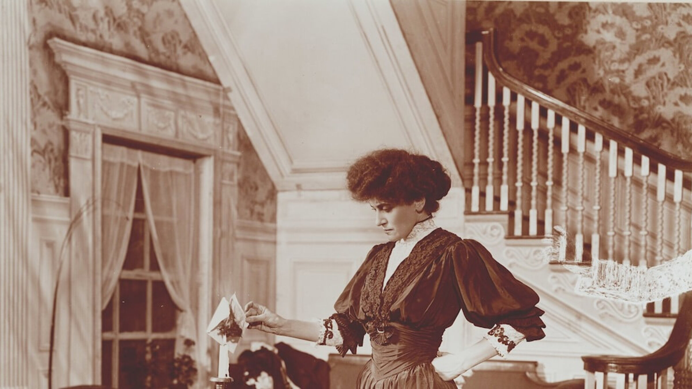 Bertha Kalich as Miriam Friedlander in Gordin's 1902 Yiddish translation of "The Kreutzer Sonata"