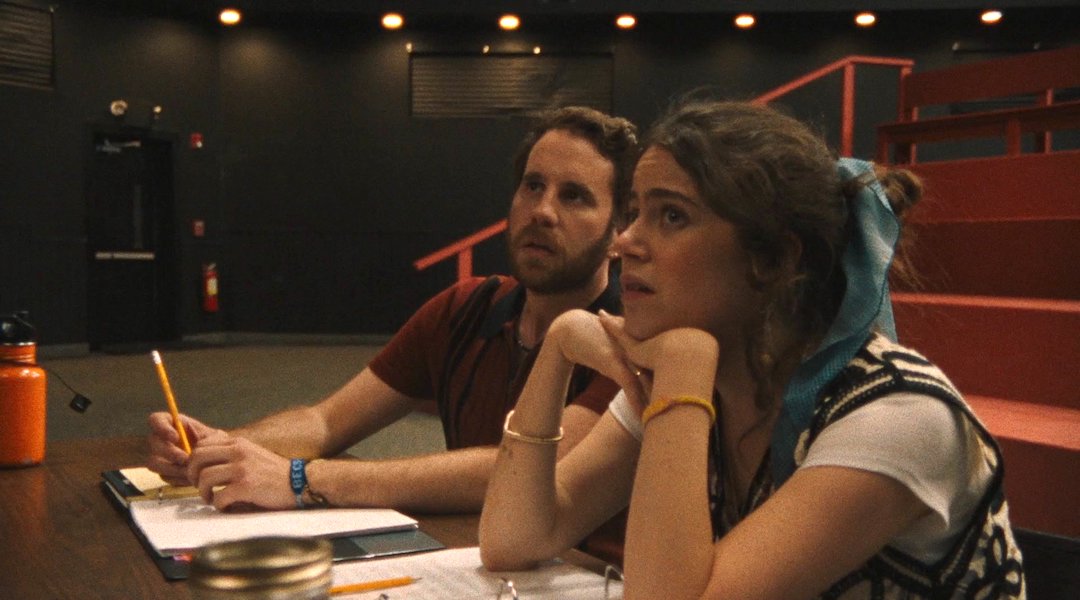Ben Platt and Molly Gordon in “Theater Camp.” (Courtesy of Searchlight Pictures)