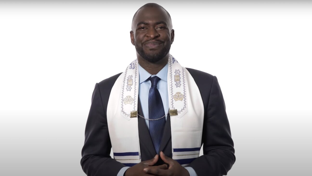 Jonathan Dade calls himself the "rabbi" of a Messianic Jewish congregation in Georgetown, Texas. His services mix elements of Jewish and Christian traditions.