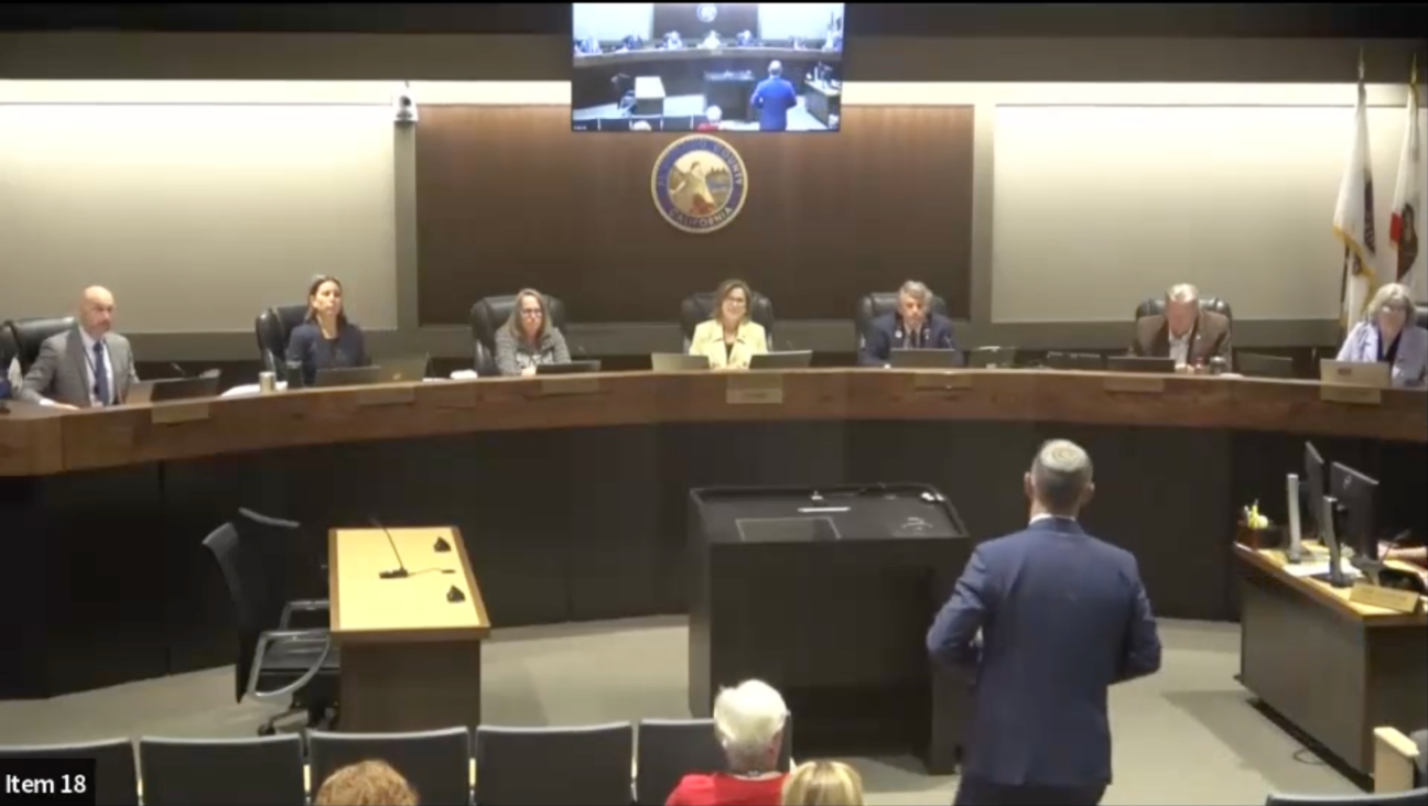 Rabbi Evon Yakar of Temple Bat Yam in South Lake Tahoe, California, speaks before the El Dorado County Board of Supervisors prior to the board’s vote to rescind “American Christian Heritage Month,” Sept. 19, 2023. (Screenshot)