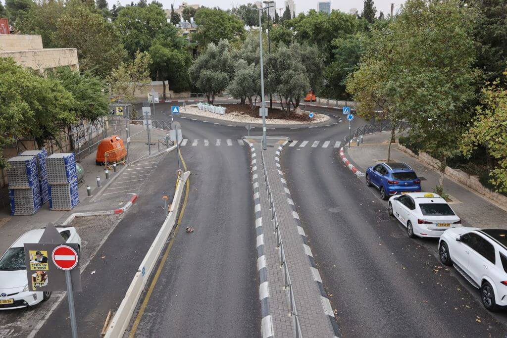 An empty street in central Jerusalem on October 9, 2023 amid ongoing fighting between Israeli forces and the Palestinian militant group Hamas. 