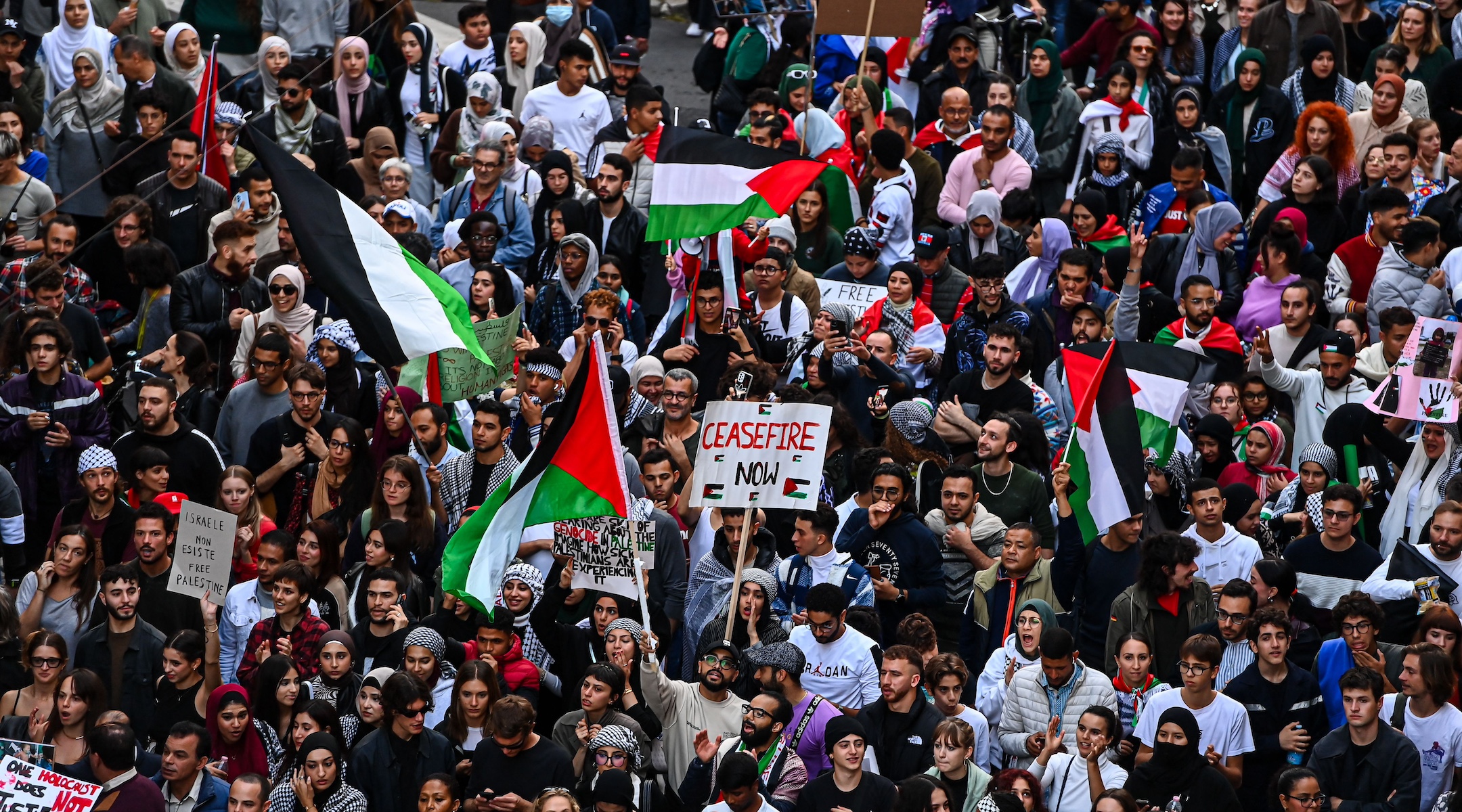Pro-Palestinian protesters seen in Milan, Oct. 21, 2023. (Piero Cruciatti/AFP via Getty Images)