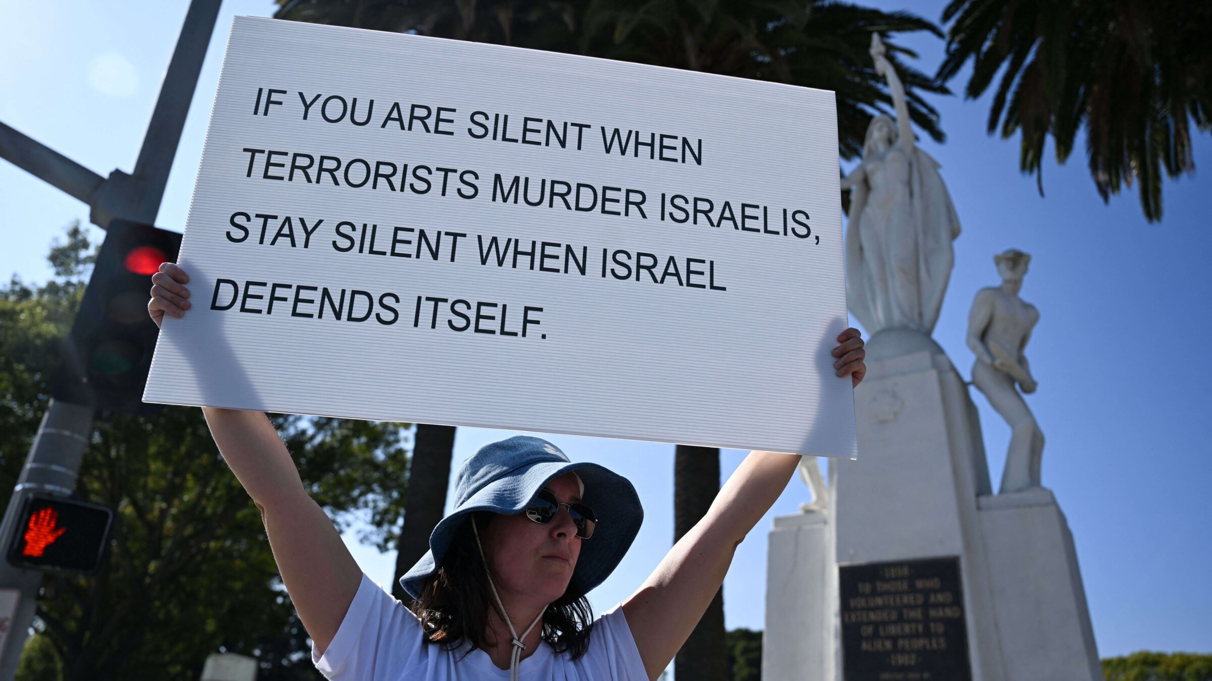 Demonstrators gather during a rally in support of Israel, outside the West Los Angeles Federal Building in Los Angeles, California, on October 10, 2023. 