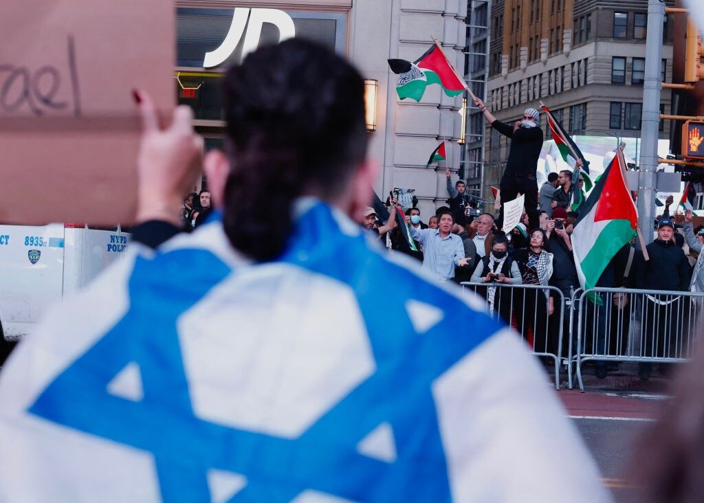 Palestinian supporters face supporters of Israel in Times Square on Oct. 13.