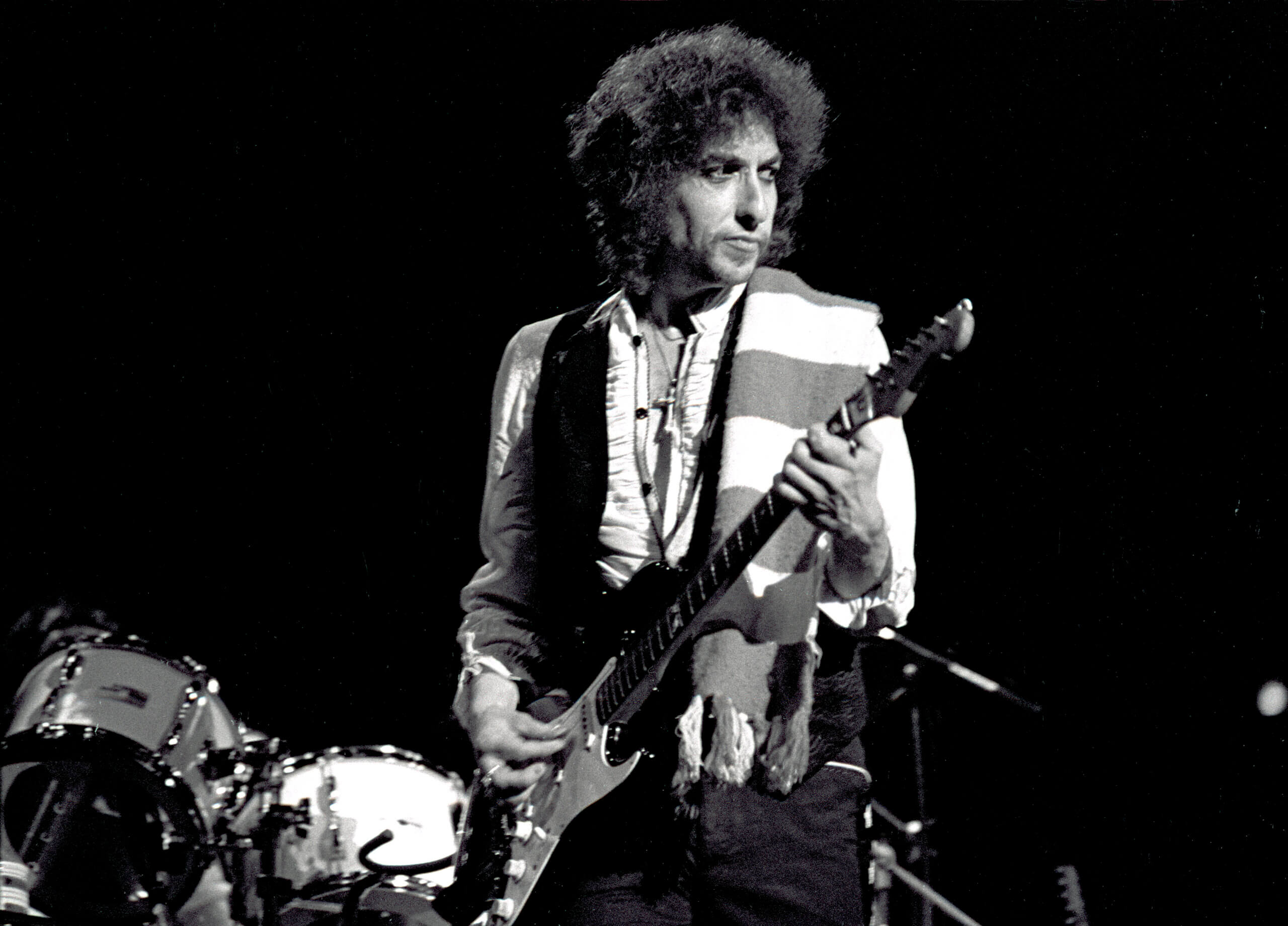 At 82, Bob Dylan revisits his past and his 1978 Budokan shows – The Forward