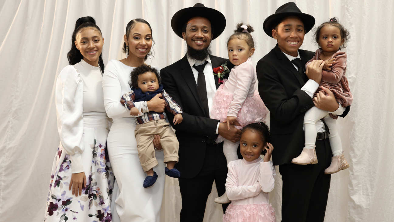Akiva and Chava Hart and their six children converted to Judaism on Nov. 5, 2023. Then the married couple got  married again in a  Jewish ceremony.