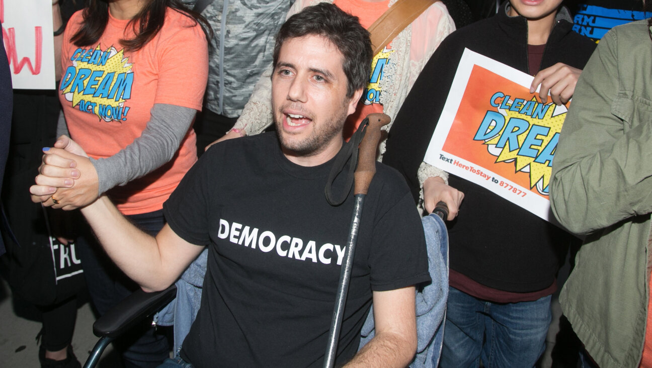 Ady Barkan attends the Los Angeles Supports a Dream Act Now! protest at the office of Sen. Dianne Feinstein in Los Angeles, Jan. 3, 2018. (Gabriel Olsen/Getty Images)