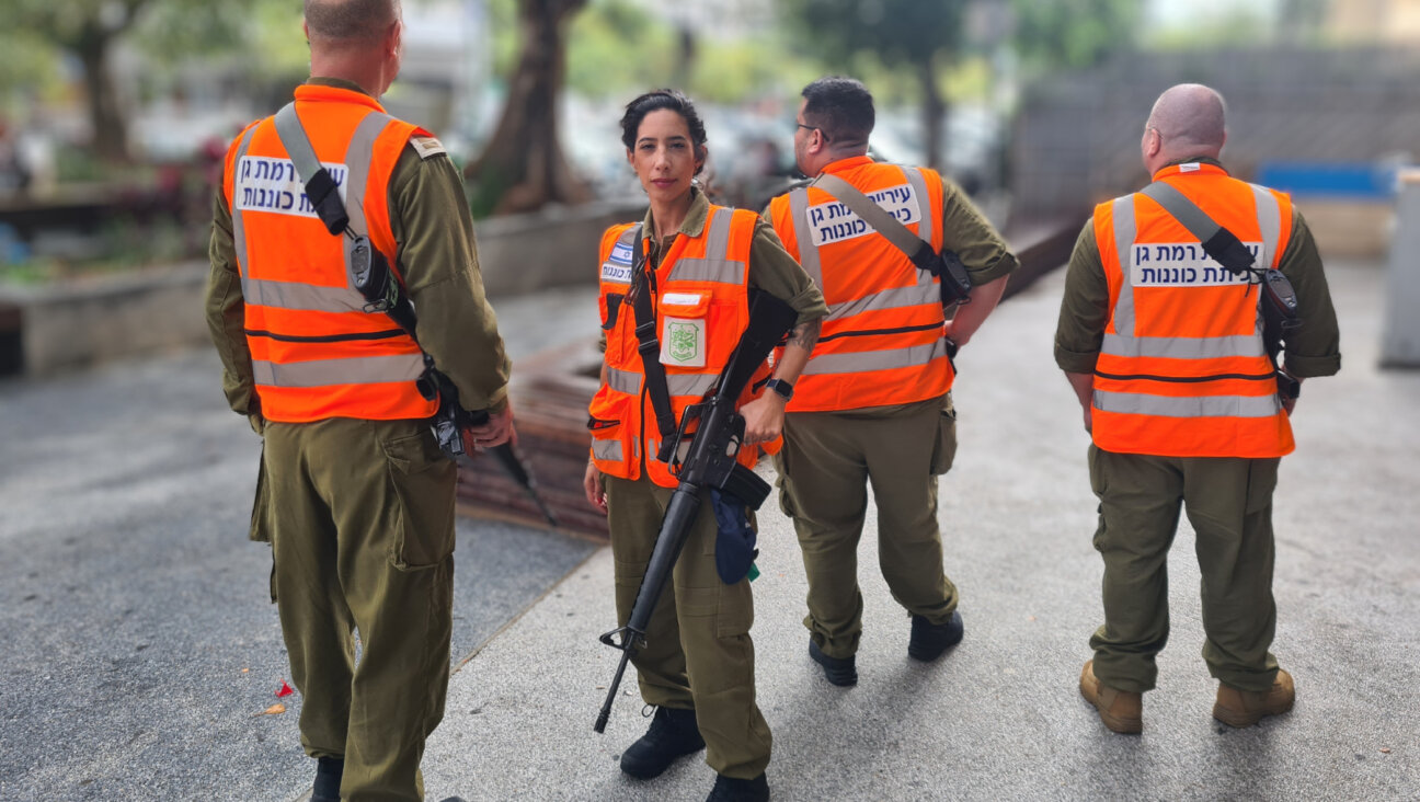 Members of the Ramat Gan Bnei Hamakom patrol unit.