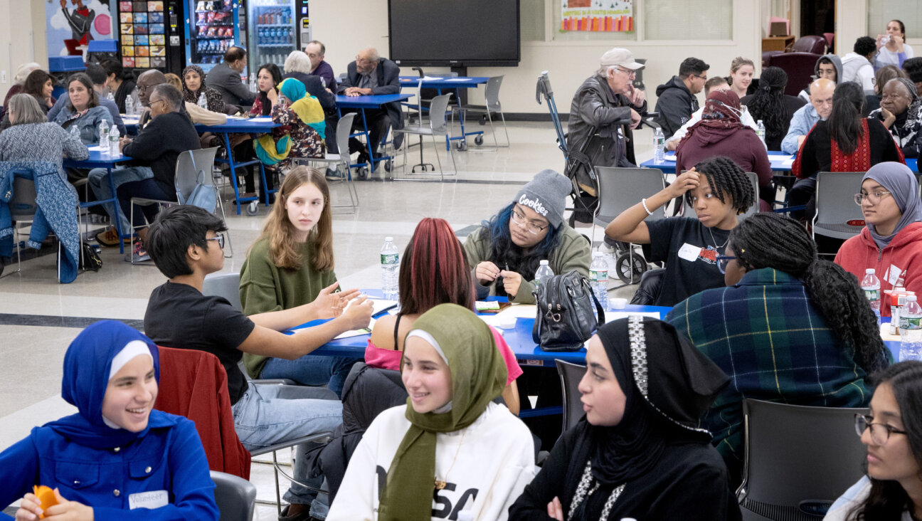 A youth-led, interfaith dialogue is held at Teaneck High School to discuss the Middle East, Teaneck, New Jersey, Nov. 5, 2023. (Aristide Economopoulos for The Washington Post via Getty Images)