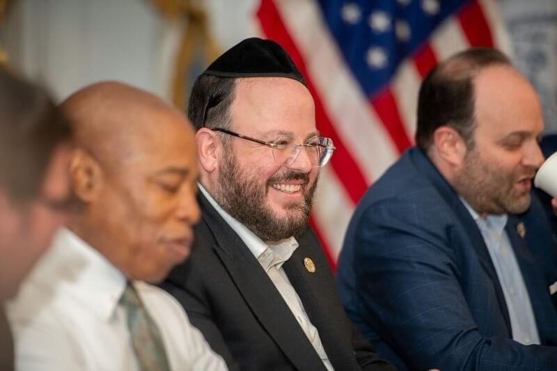 Joe Eisdorfer (center) with NYC Mayor Eric Adams (L) during a roundtable with Jewish leaders on Feb. 28, 2024. 