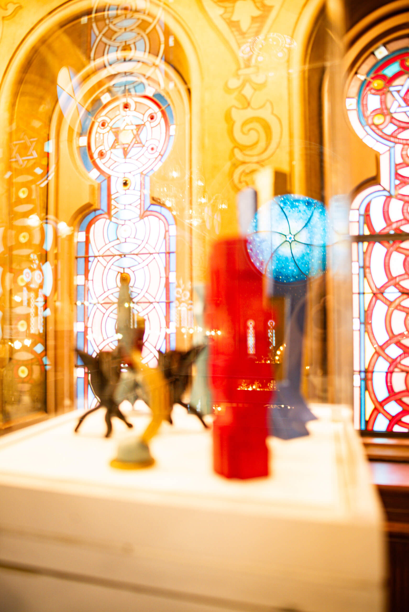 Paintings, Judaica and history collide at Tobi Kahn’s Eldridge Street ...