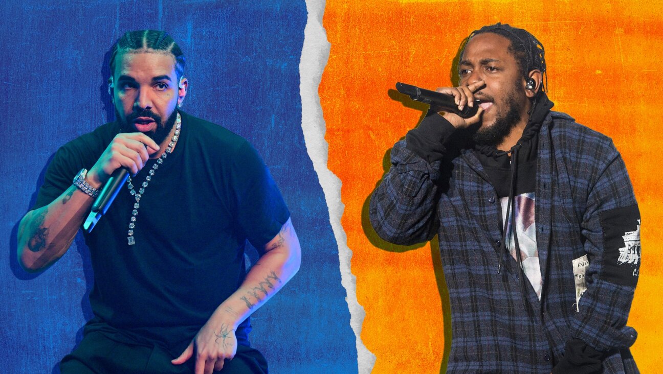 The rappers Drake, left, and Kendrick Lamar have been trading insults in a series of songs that have aroused commentary far beyond the music. 