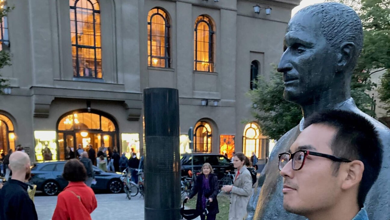 Literally and figuratively, Jesse Jae Hoon stands in the shadow of Bertolt Brecht.