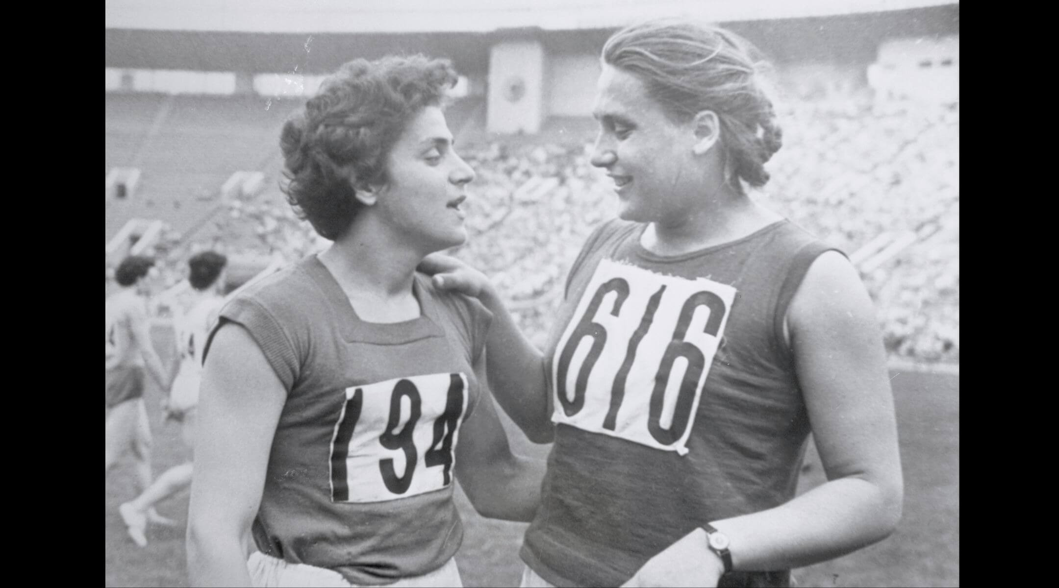 Irina Press, left, and Tamara Press at the pre-Olympic tryouts at Lenin Central Stadium in 1960 in Moscow. (Bettmann/Getty Images)