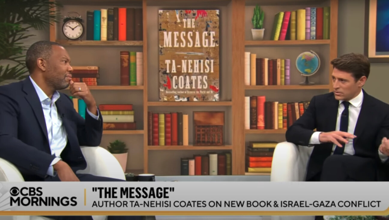 Ta-Nehisi Coates, left, and Tony Dokoupil on <i>CBS Mornings</i>.