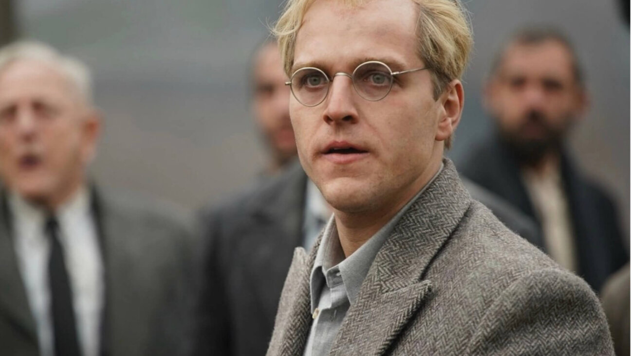 Jonas Dassler stars as Dietrich Bonhoeffer.